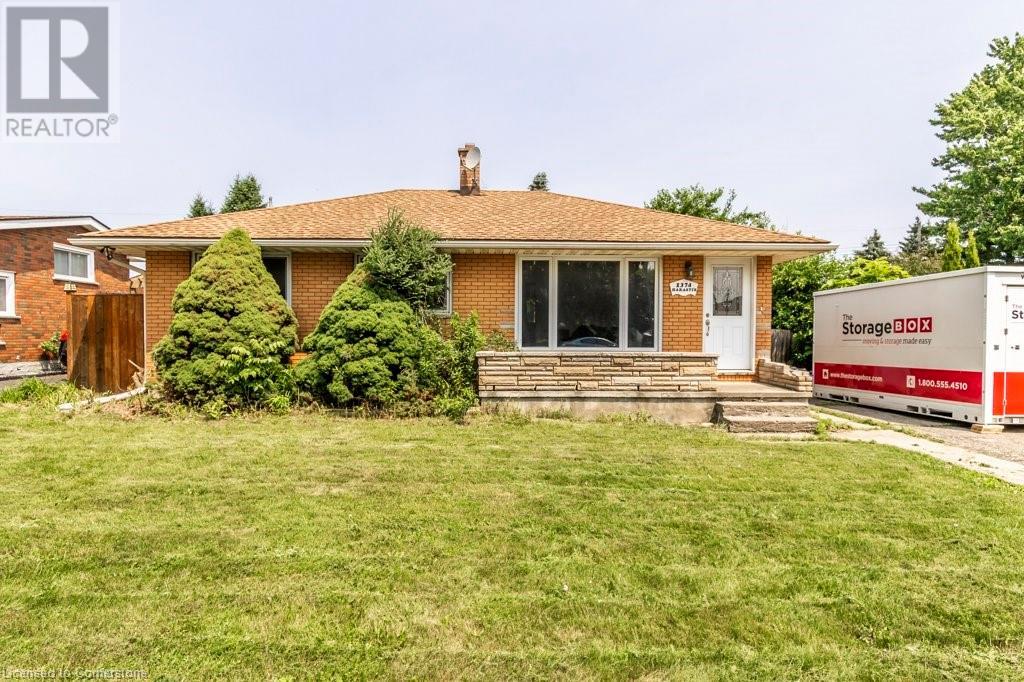 Property at 1374 LYDIA Street image 3
