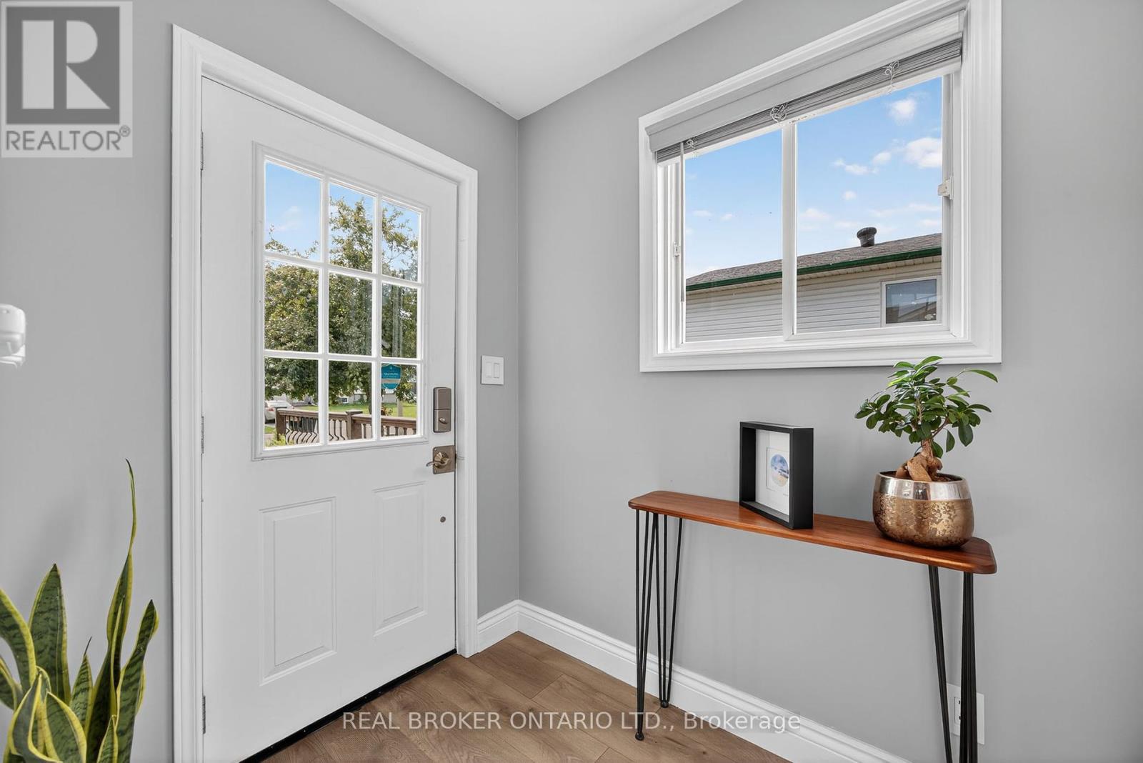 Property at 14 KEITH STREET image 5