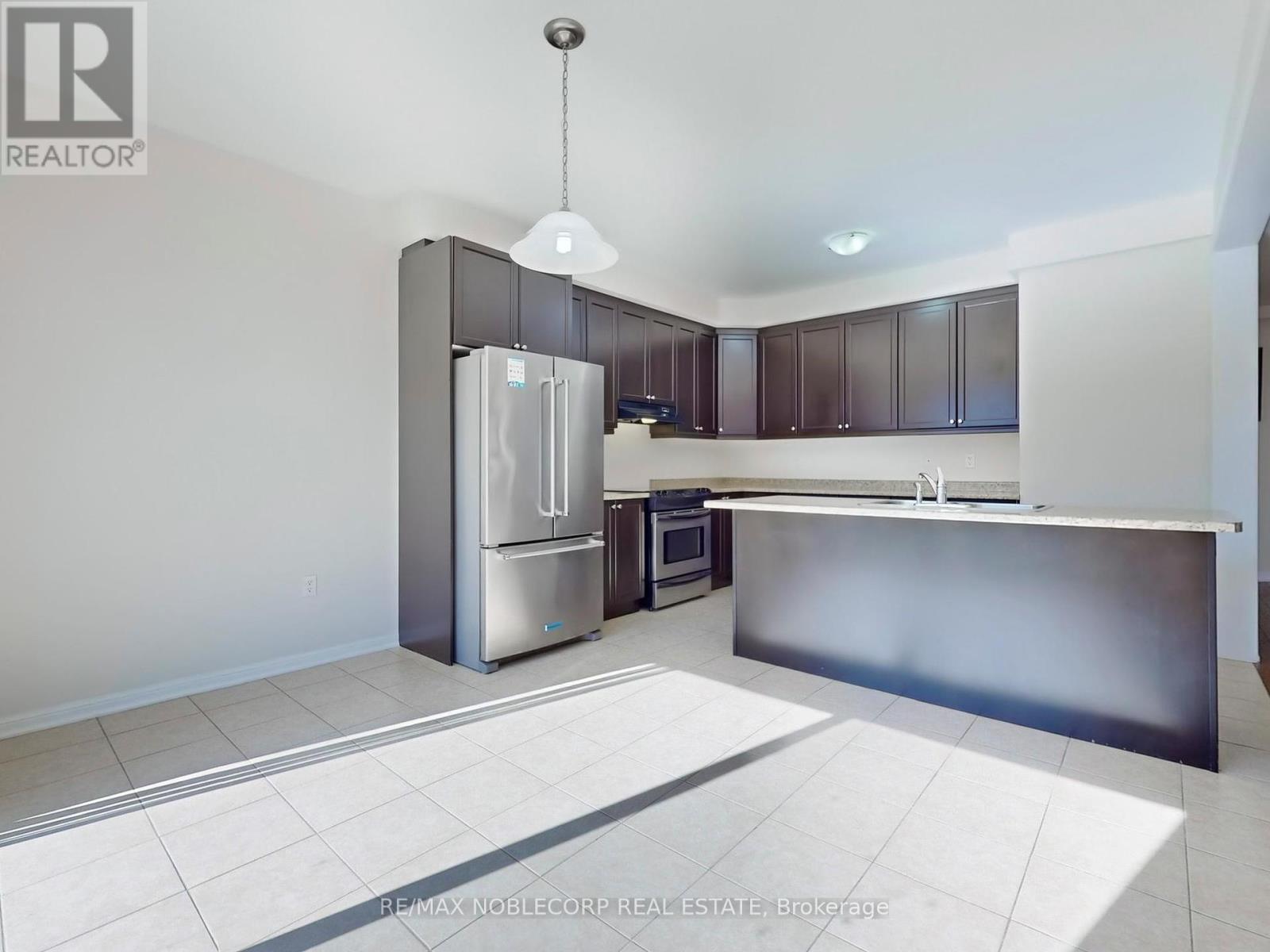 23 Giltspur (Upper) Road, Brampton, Ontario  L7A 0Y8 - Photo 19 - W12287242