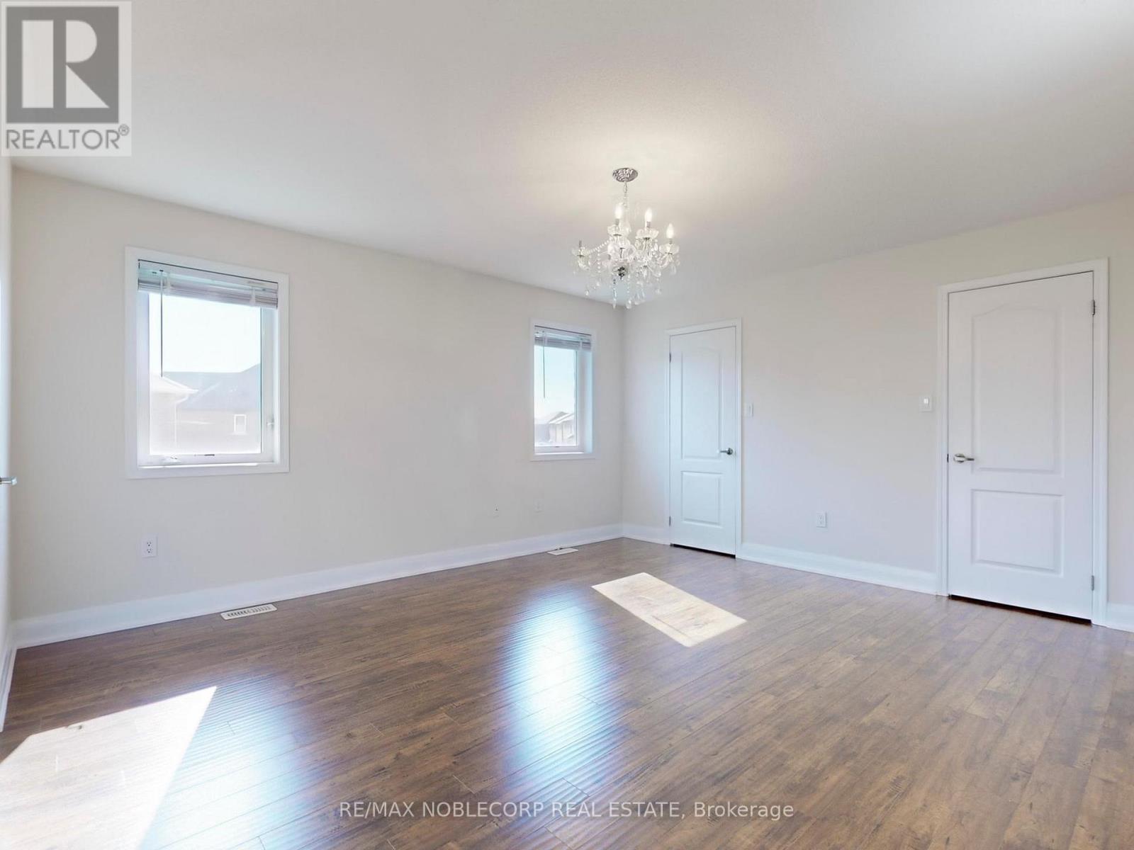 23 Giltspur (Upper) Road, Brampton, Ontario  L7A 0Y8 - Photo 25 - W12287242