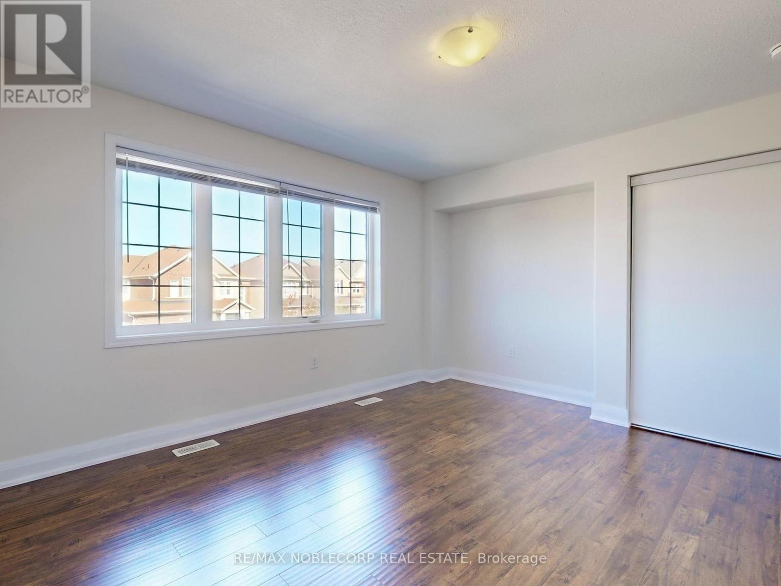23 Giltspur (Upper) Road, Brampton, Ontario  L7A 0Y8 - Photo 32 - W12287242
