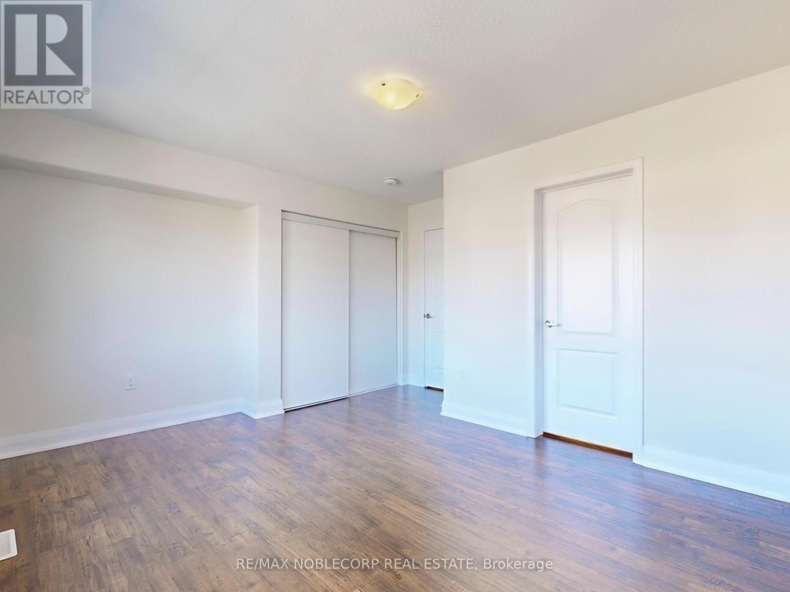 23 Giltspur (Upper) Road, Brampton, Ontario  L7A 0Y8 - Photo 33 - W12287242
