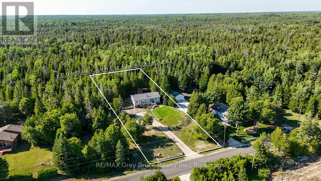68 Tamarac Road, Northern Bruce Peninsula, Ontario  N0H 2M0 - Photo 8 - X12272396