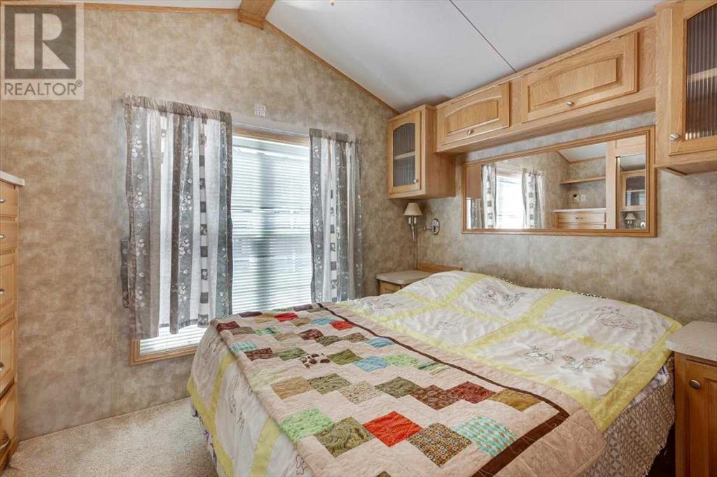 4032, 25054 South Pine Lake Road, Rural Red Deer County, Alberta  T0M 1R0 - Photo 13 - A2227149