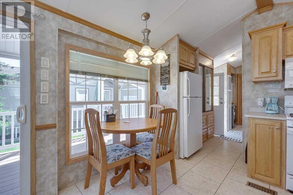 4032, 25054 South Pine Lake Road, Rural Red Deer County, Alberta  T0M 1R0 - Photo 7 - A2227149