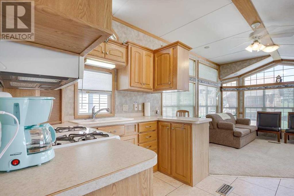 4032, 25054 South Pine Lake Road, Rural Red Deer County, Alberta  T0M 1R0 - Photo 2 - A2227149