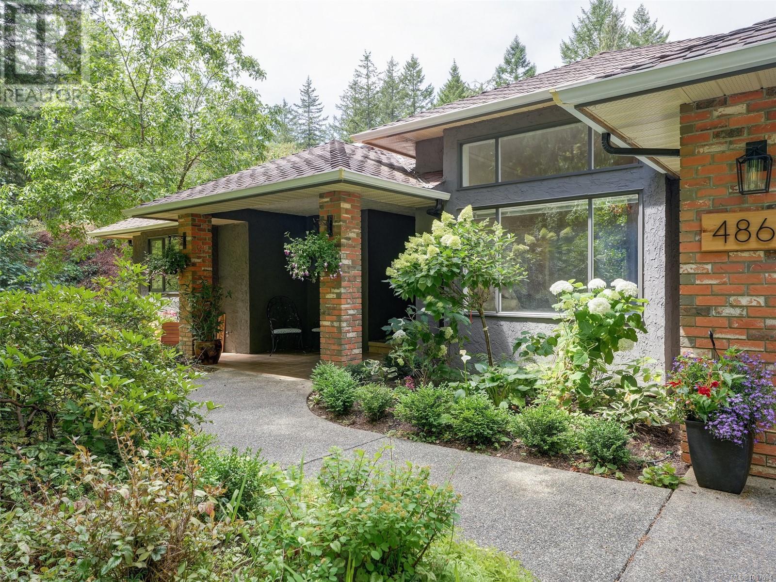 Property at 4860 Excelsior Rd image 3