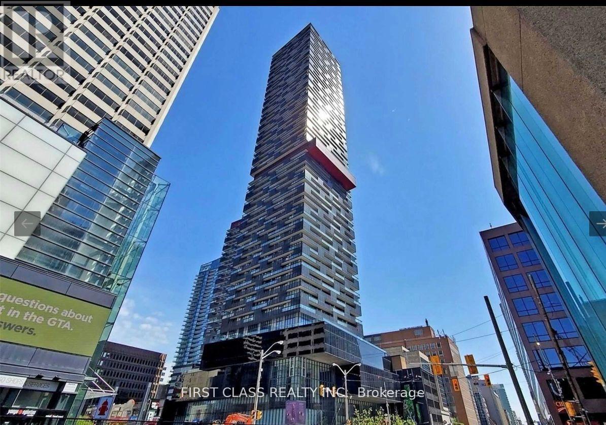 3404 - 8 EGLINTON AVENUE E, Toronto, Ontario