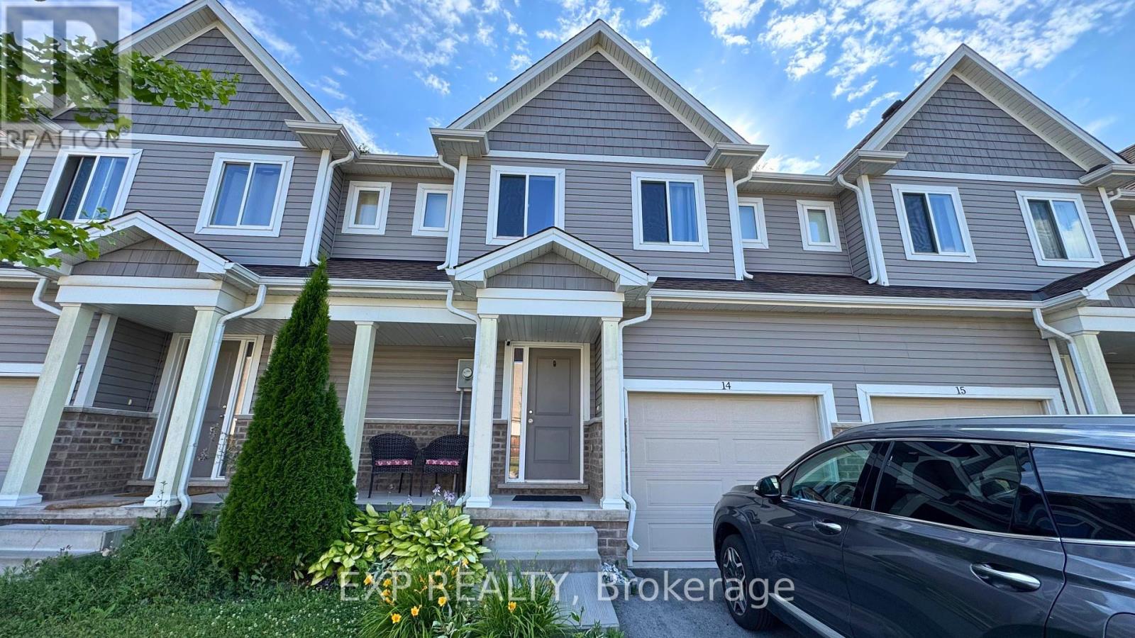 14 - 60 Canterbury Drive, St. Catharines, Ontario  L2P 0E7 - Photo 2 - X12287344