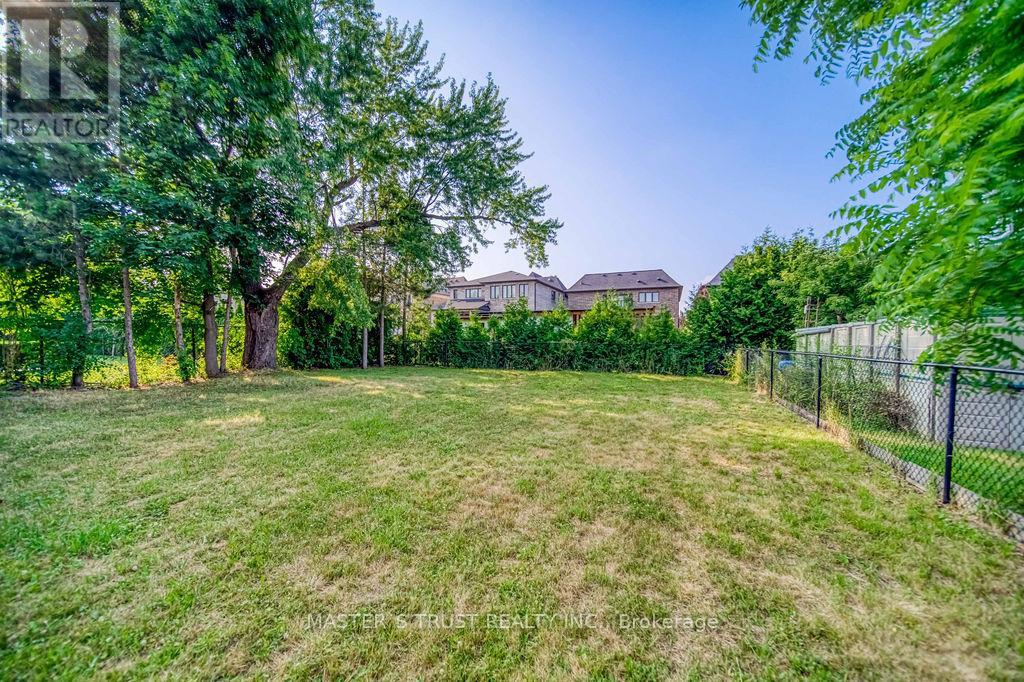 Main - 82 Oxford Street, Richmond Hill, Ontario  L4C 4L5 - Photo 20 - N12287341