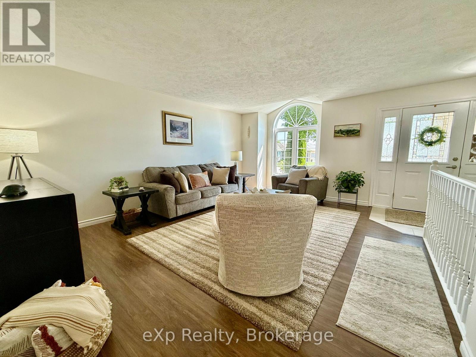 Property at 688 22ND AVENUE image 5