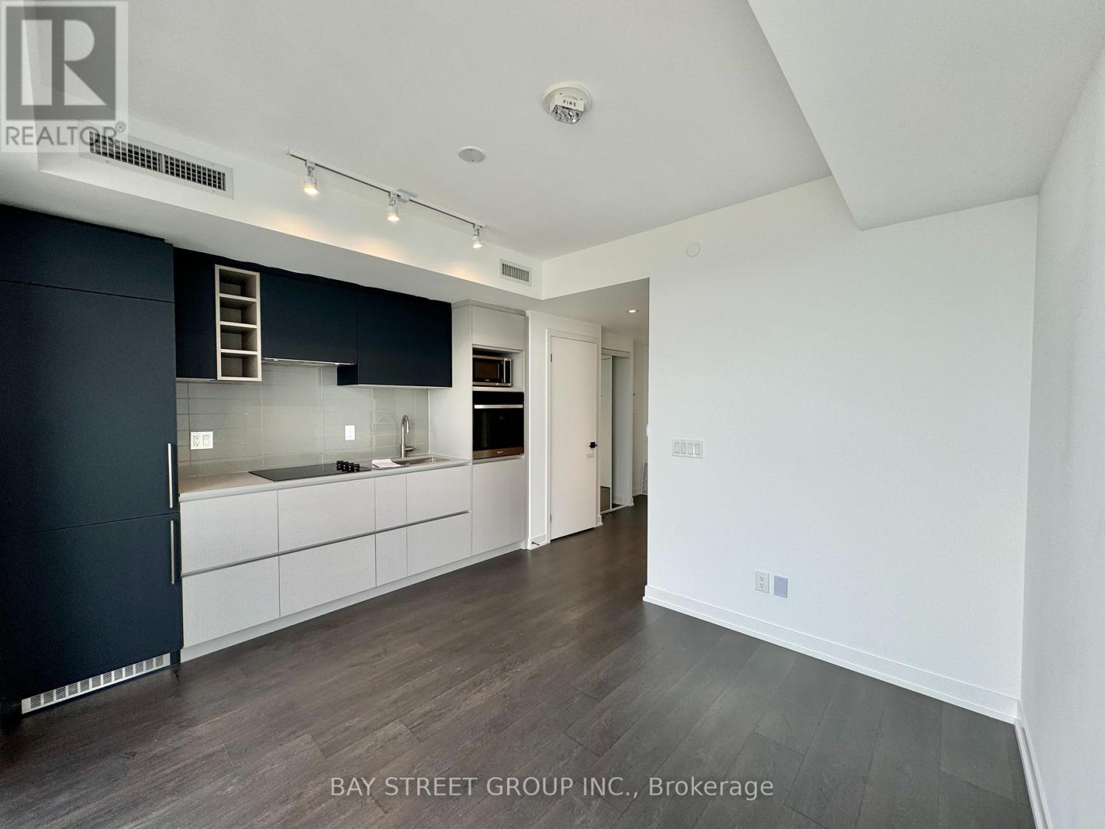 4212 - 319 Jarvis Street, Toronto, Ontario  M5B 0C8 - Photo 3 - C12287358