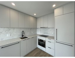 1806 13685 102 AVENUE, Surrey, British Columbia