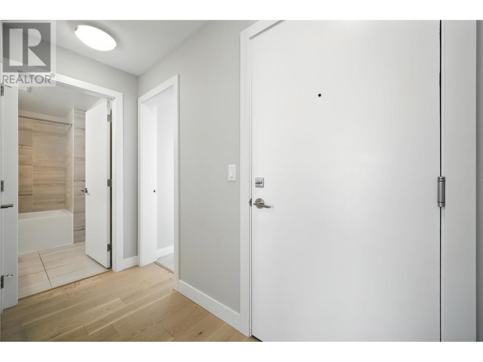 1106 8725 University Crescent, Burnaby, British Columbia  V5A 4Y8 - Photo 13 - R3027110