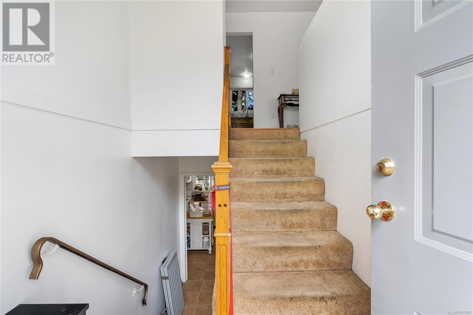 Property at 1587 Judoba Pl image 4
