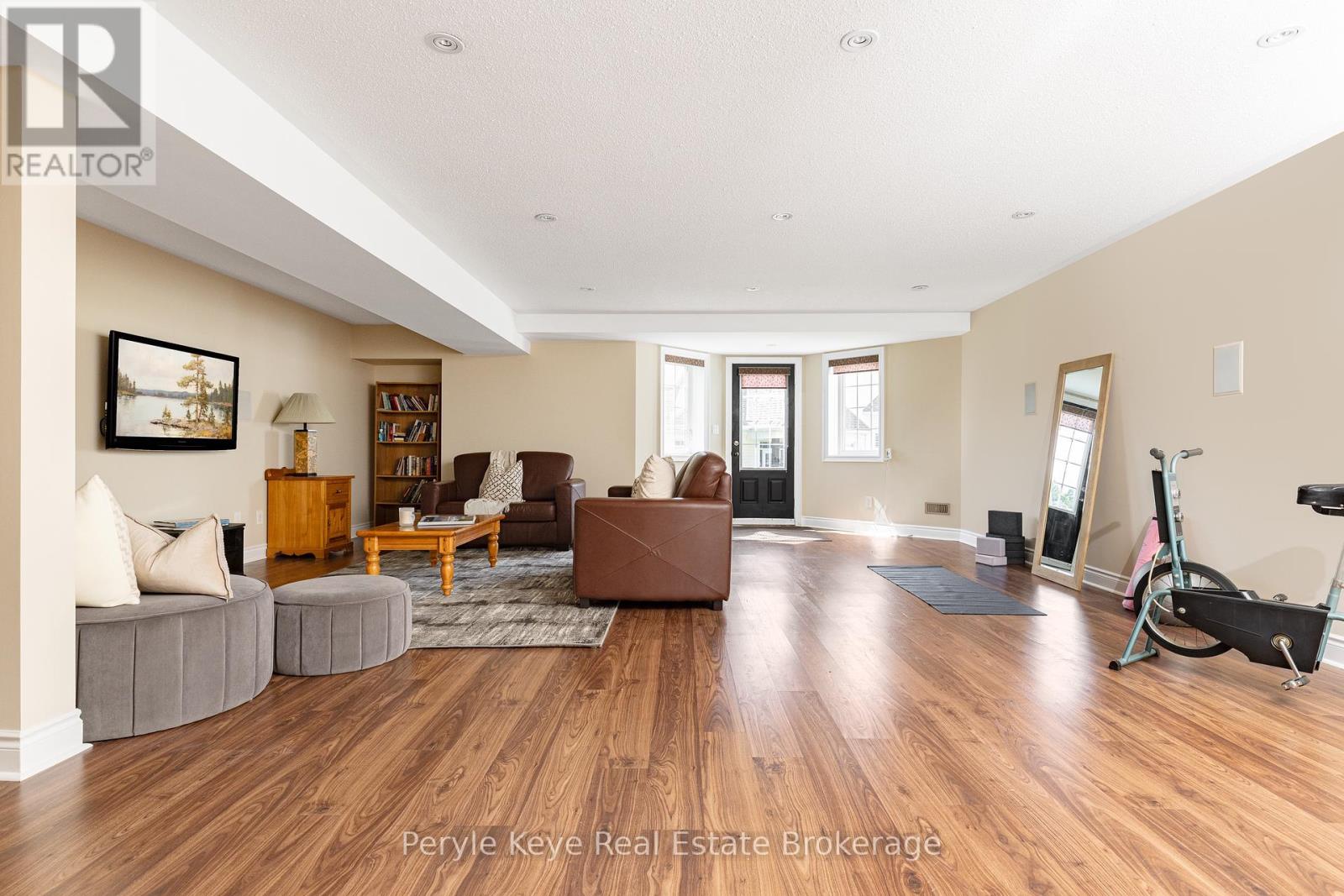 5 Prescott Crescent, Bracebridge, Ontario  P1L 0B7 - Photo 40 - X12287480