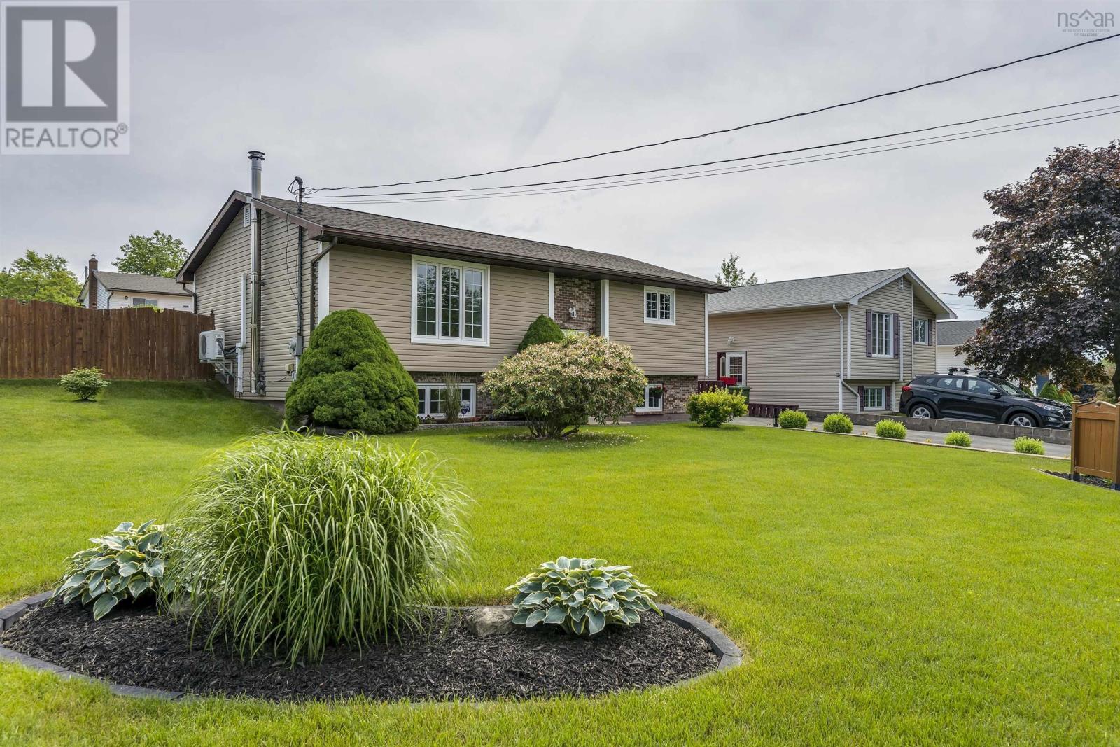 Property at 491 Arklow Drive image 4