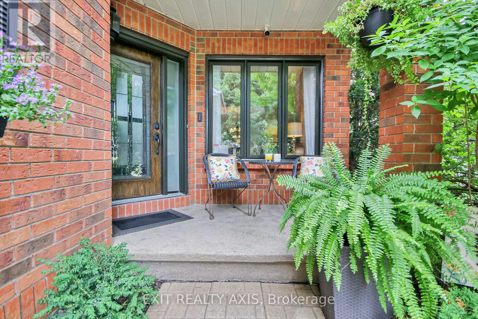 Property at 155 LONGSHIRE CIRCLE image 2