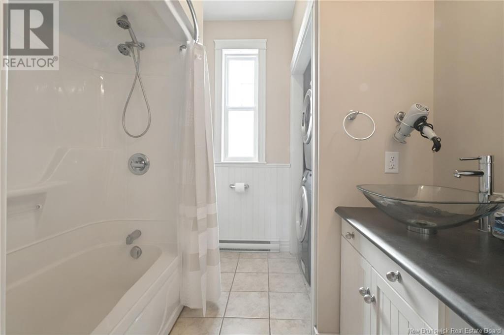 94 Newton Unit# A, Moncton, New Brunswick  E1E 3A4 - Photo 17 - NB122651