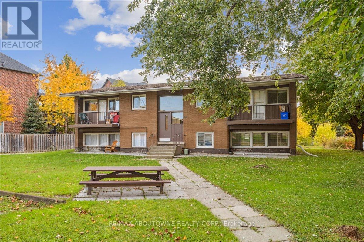 Property at 1 - 2350 QUEENSWAY DRIVE image 2