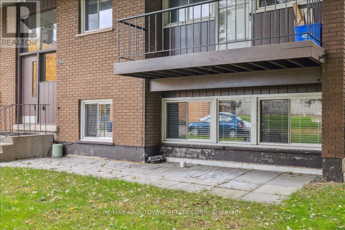 Property at 1 - 2350 QUEENSWAY DRIVE image 5