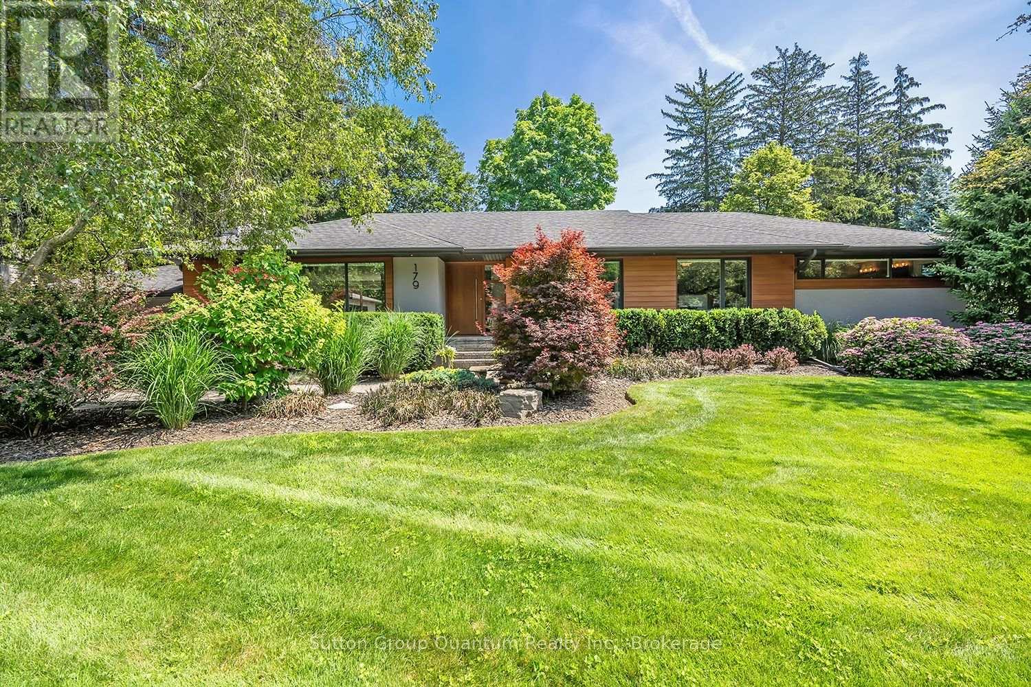 Property at 179 FORESTWOOD DRIVE image 2