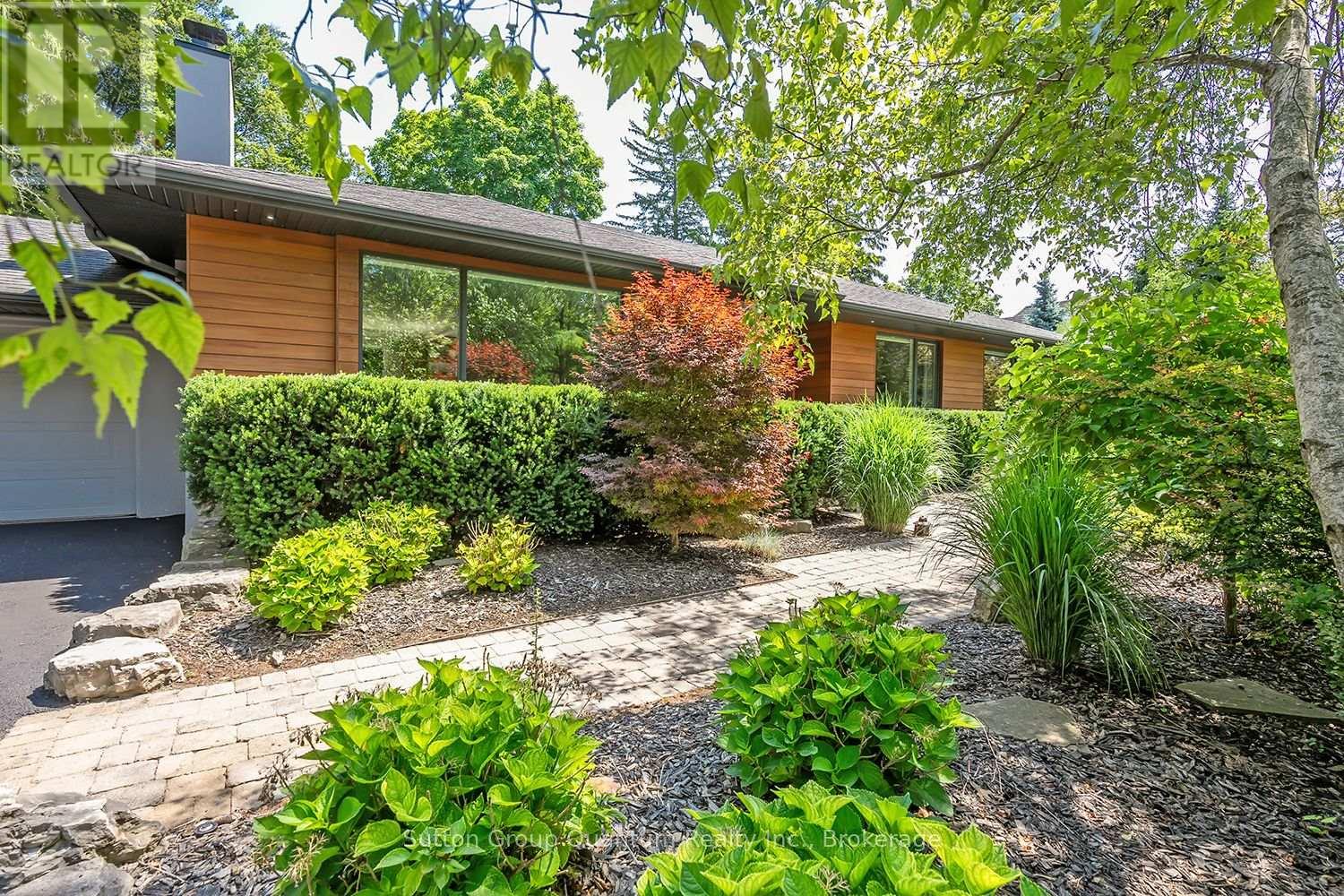 Property at 179 FORESTWOOD DRIVE image 3