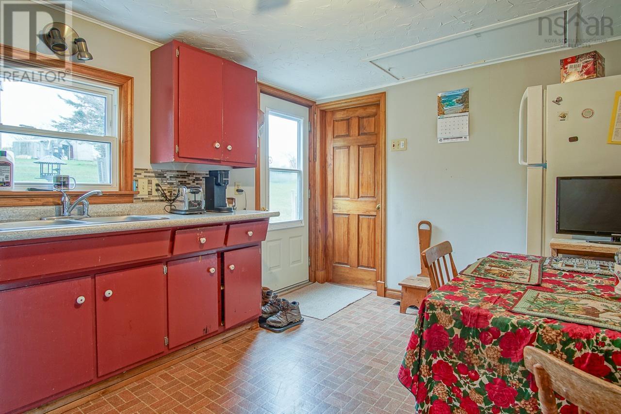 22 Pent Road, Harbourville, Nova Scotia  B0P 1E0 - Photo 7 - 202511036