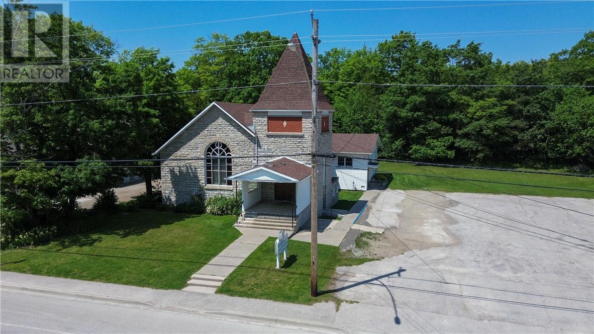 6070 King Street, Manitoulin Island, Ontario  P0P 1S0 - Photo 2 - 2123534