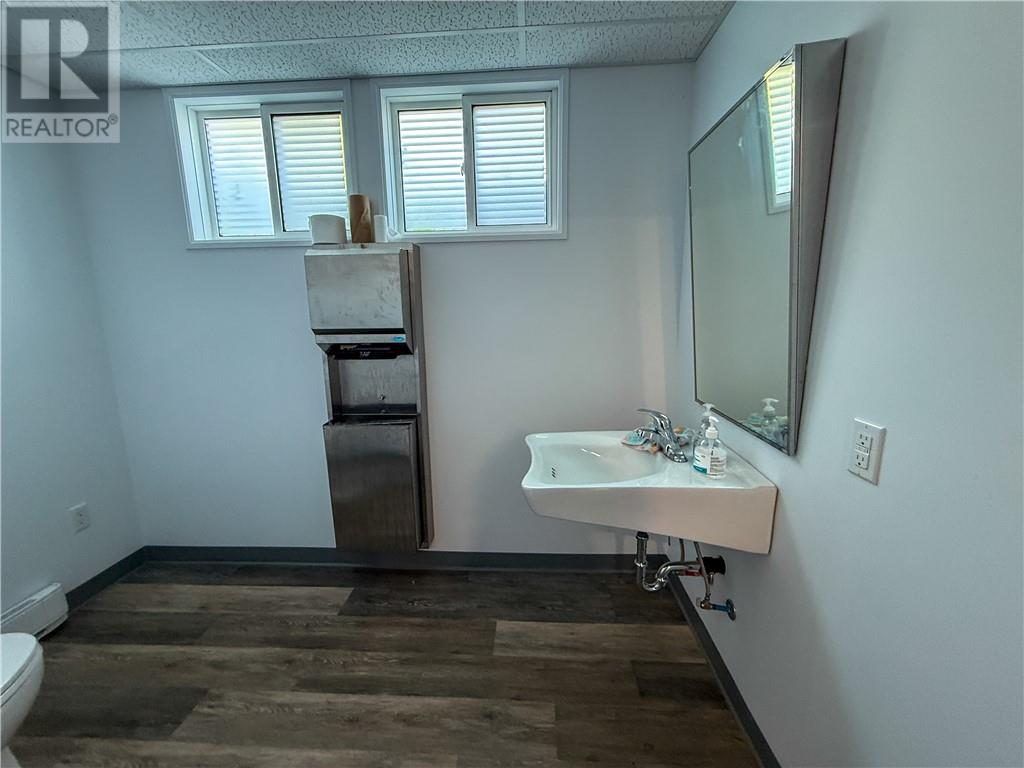 6070 King Street, Manitoulin Island, Ontario  P0P 1S0 - Photo 29 - 2123534