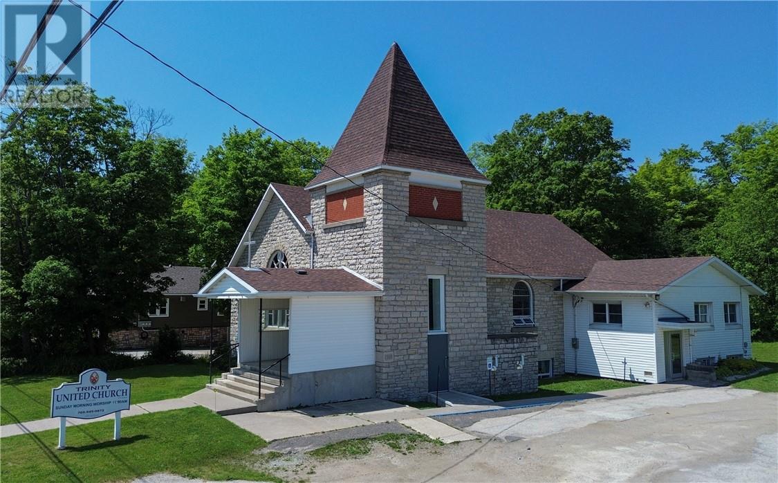 6070 King Street, Manitoulin Island, Ontario  P0P 1S0 - Photo 4 - 2123534