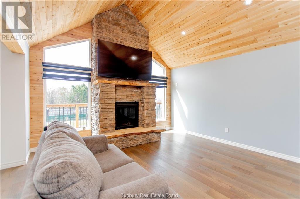 29 Public Road, Spanish, Ontario  P0P 2A0 - Photo 5 - 2123529