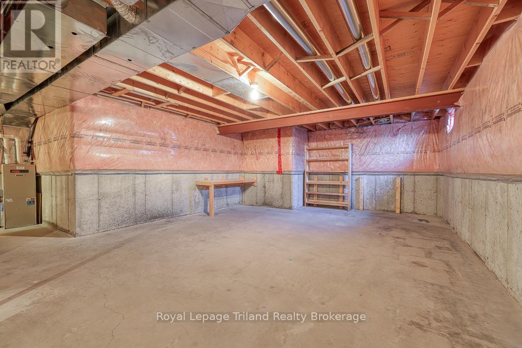 10 Armstrong Drive, Tillsonburg, Ontario  N4G 5T3 - Photo 27 - X12287504