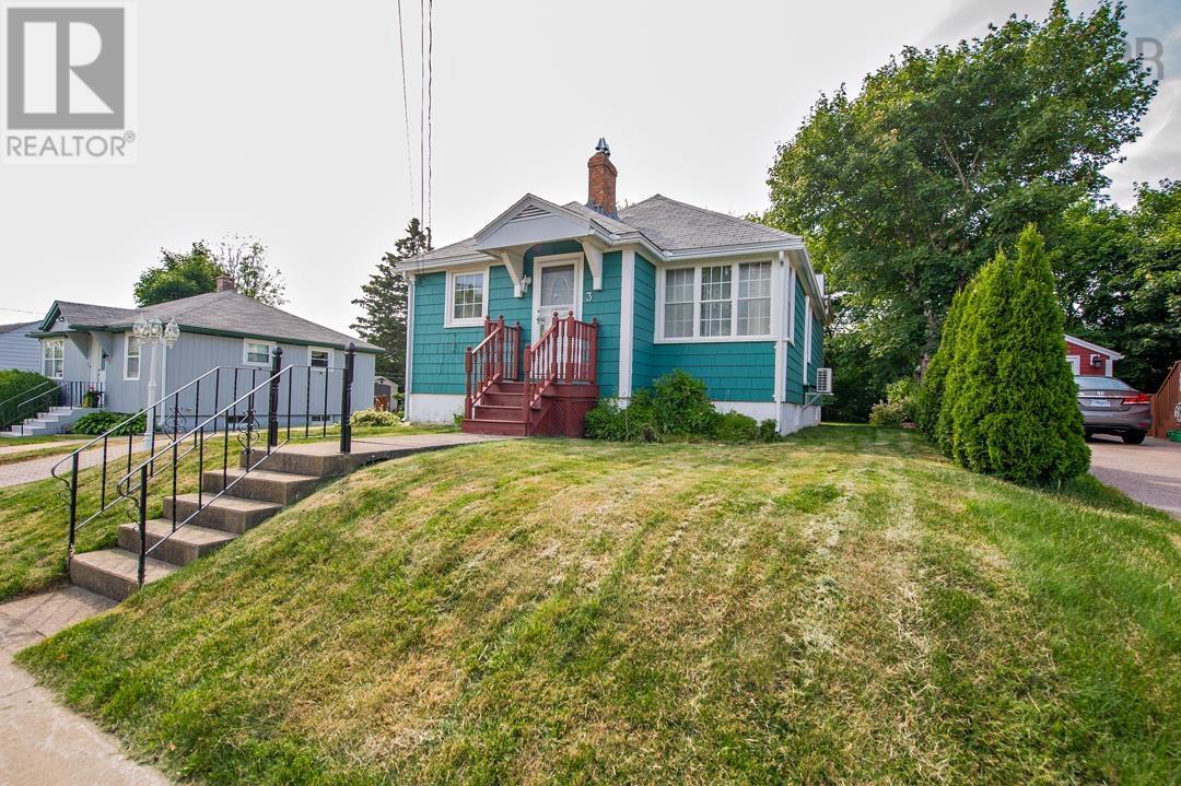 Property at 3 McNeil Street image 3