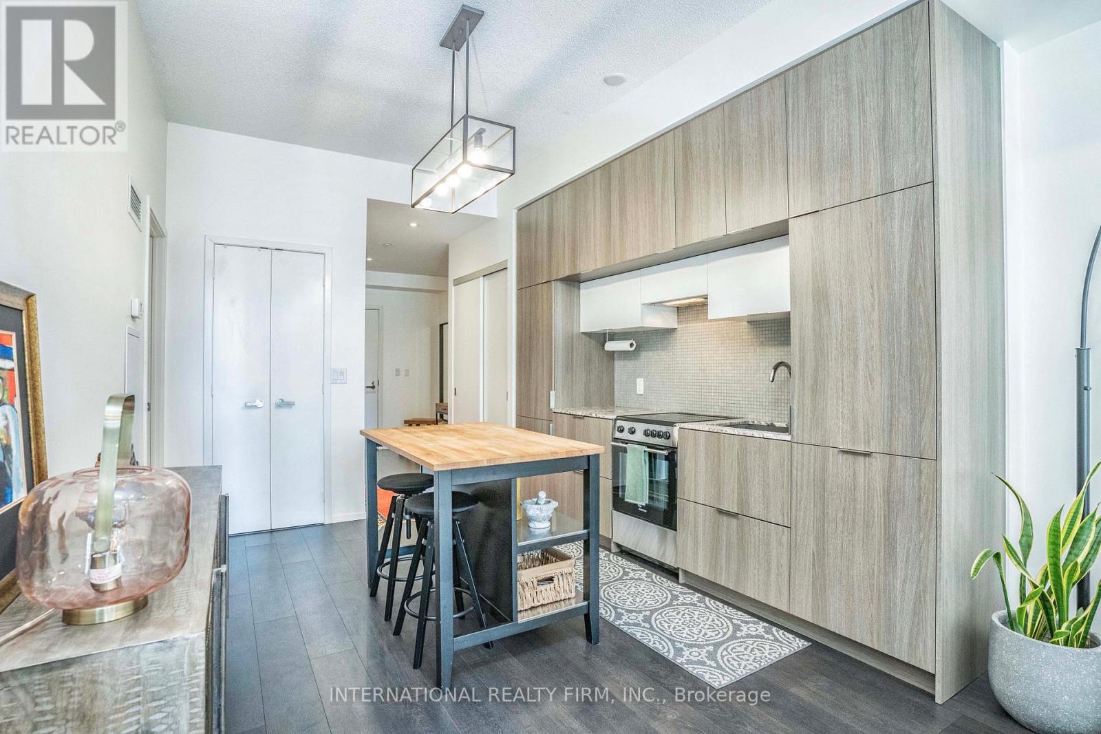 403 - 159 Dundas Street E, Toronto, Ontario  M5B 1E4 - Photo 17 - C12287503