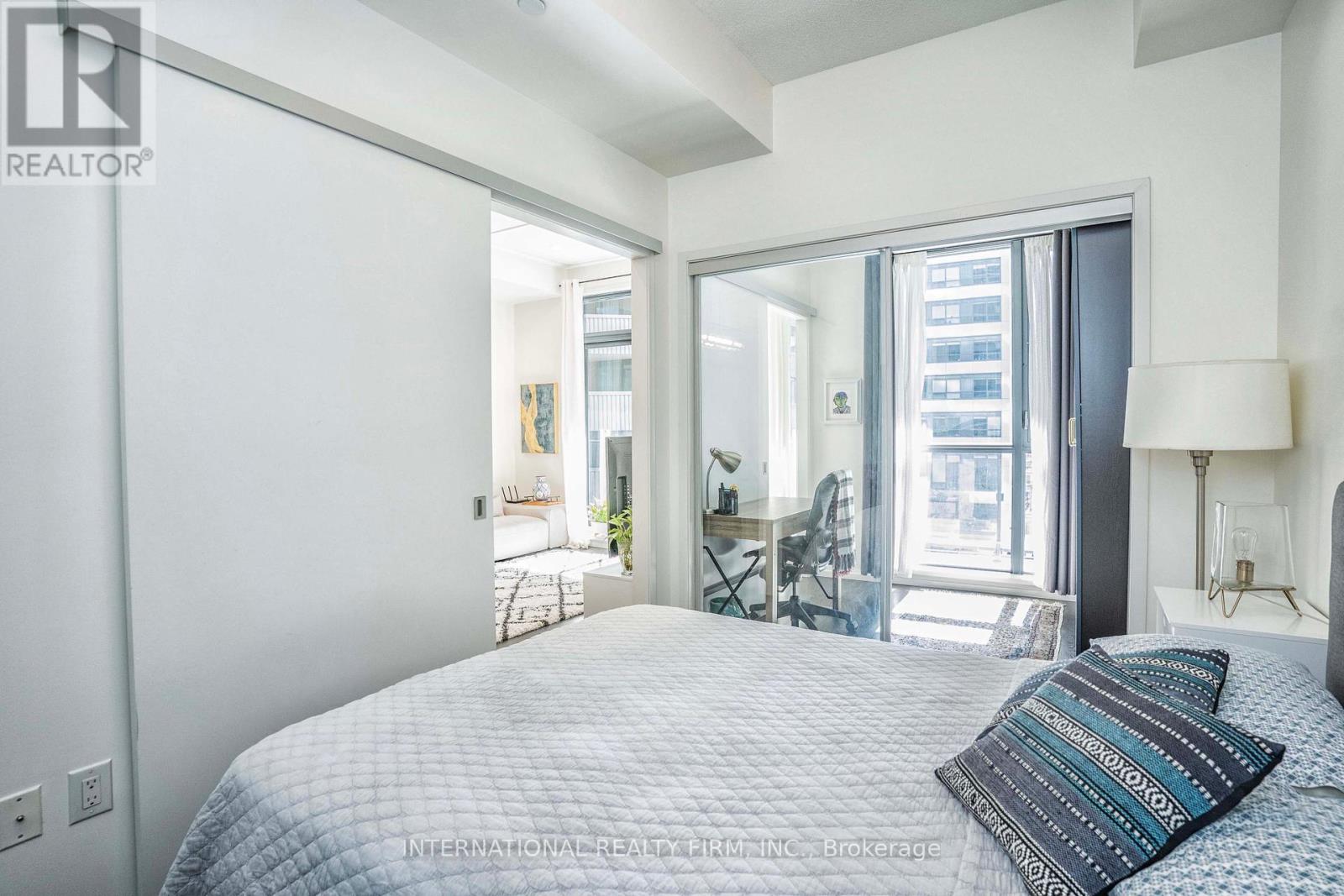 403 - 159 Dundas Street E, Toronto, Ontario  M5B 1E4 - Photo 24 - C12287503
