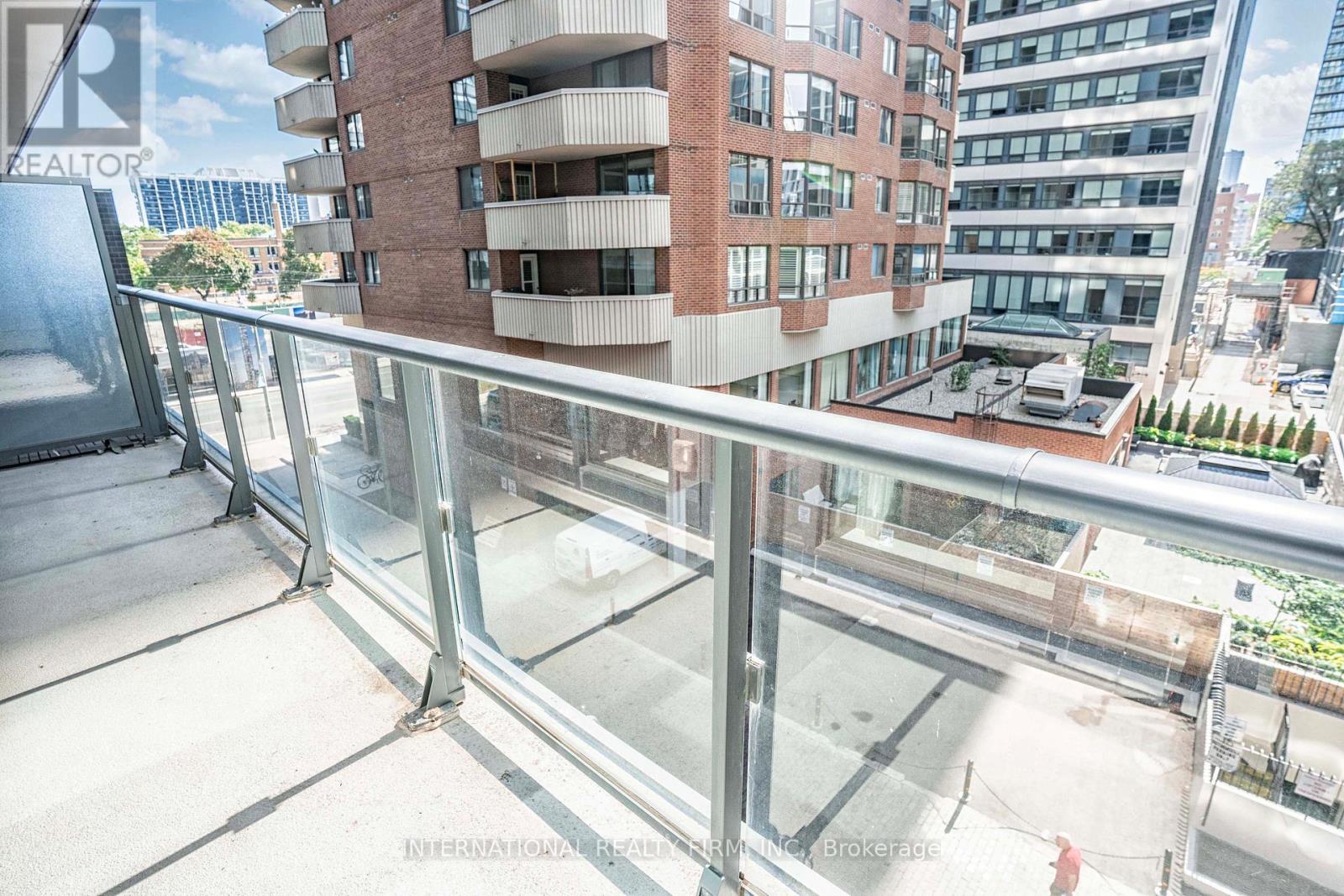 403 - 159 Dundas Street E, Toronto, Ontario  M5B 1E4 - Photo 33 - C12287503
