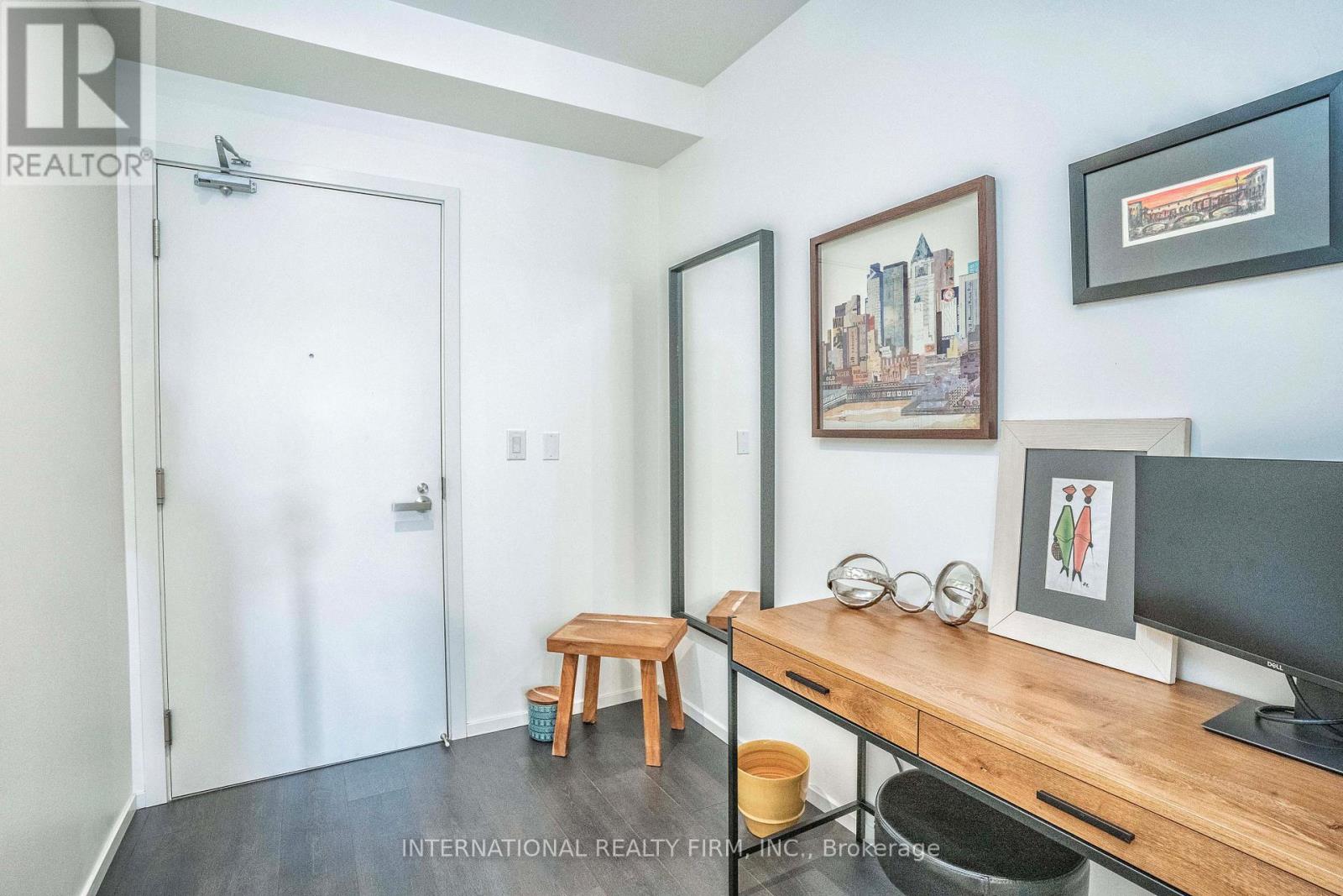 403 - 159 Dundas Street E, Toronto, Ontario  M5B 1E4 - Photo 4 - C12287503