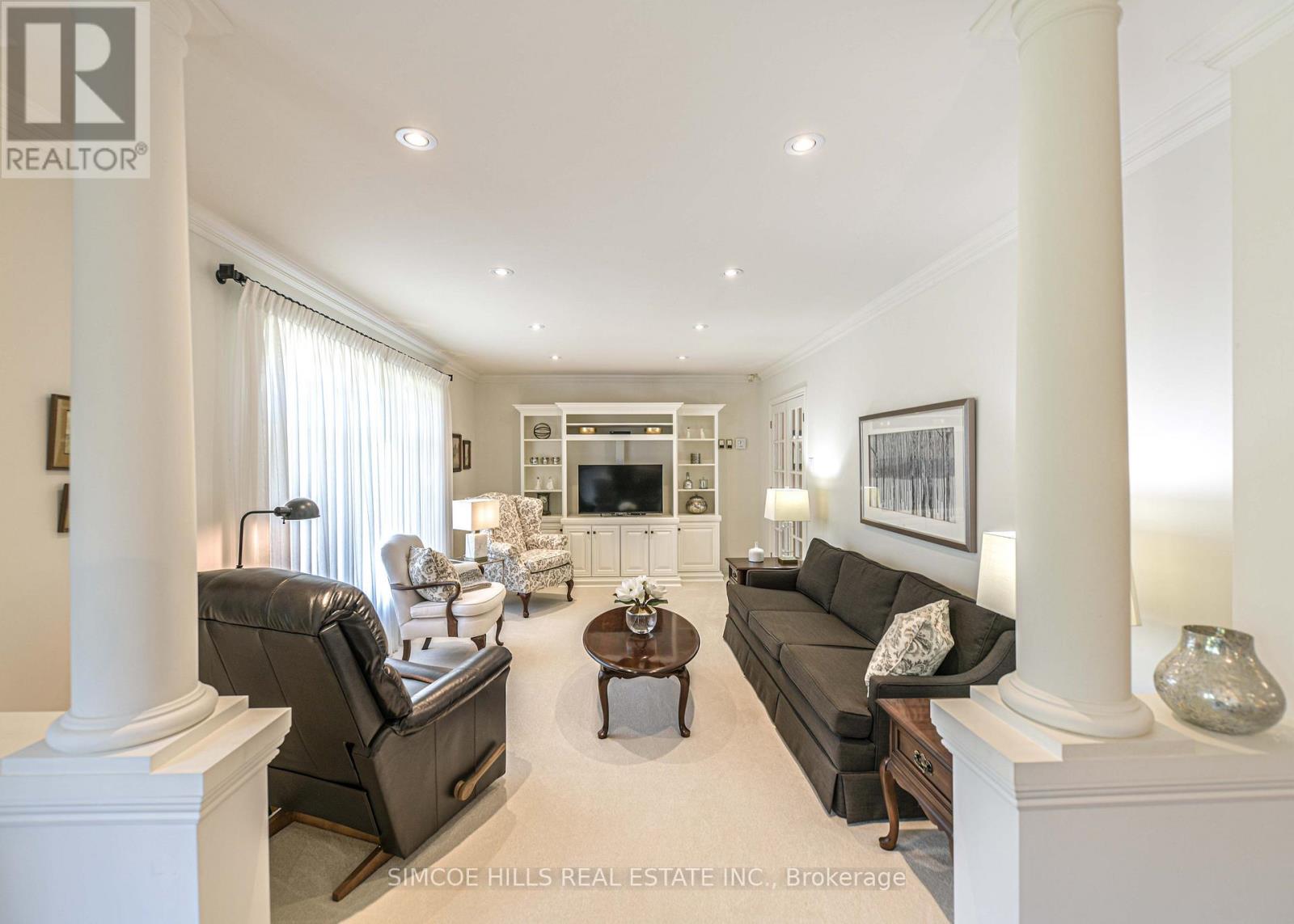 Co - 131 Courtland Street, Ramara, Ontario  L3V 6H7 - Photo 5 - S12287497