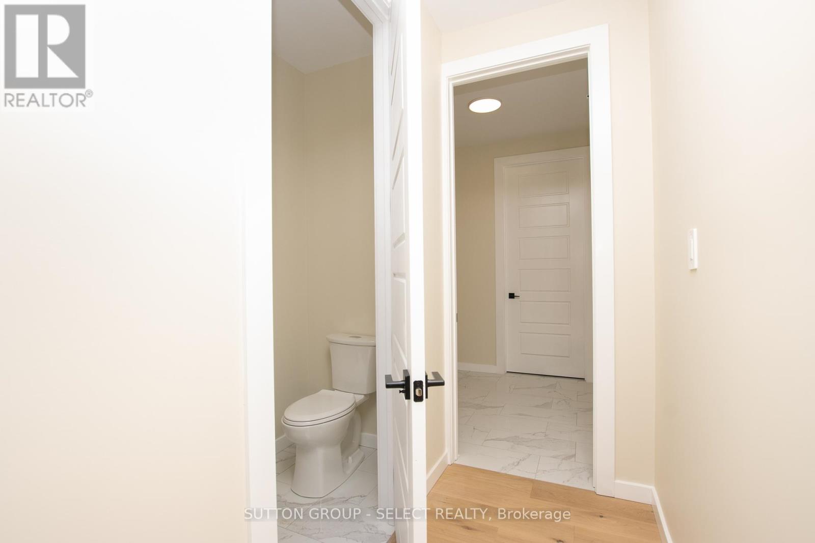 88 Optimist Drive, Southwold, Ontario  N5P 3T2 - Photo 6 - X12287572