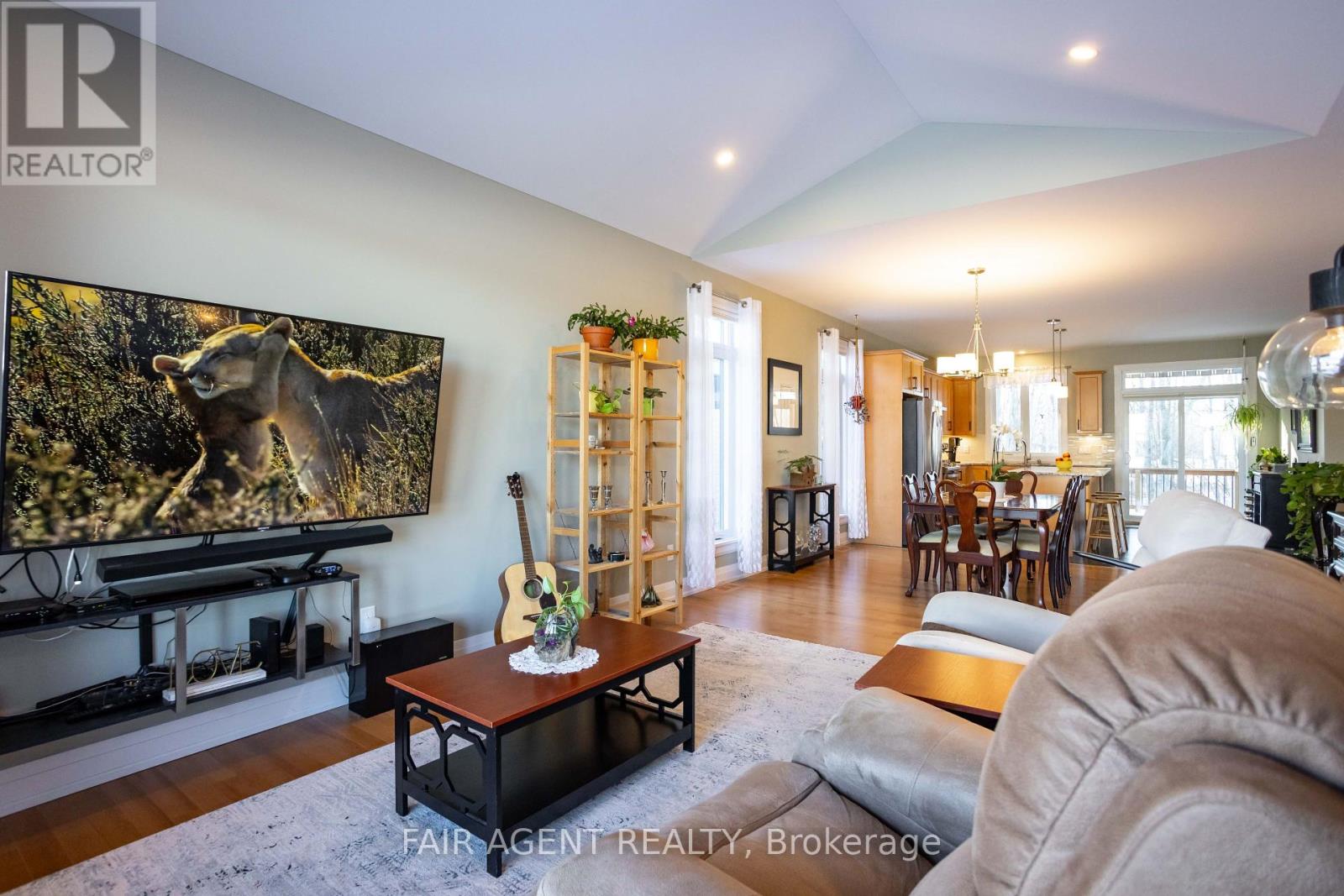 370 Dore Street, Casselman, Ontario  K0A 1M0 - Photo 6 - X12287597