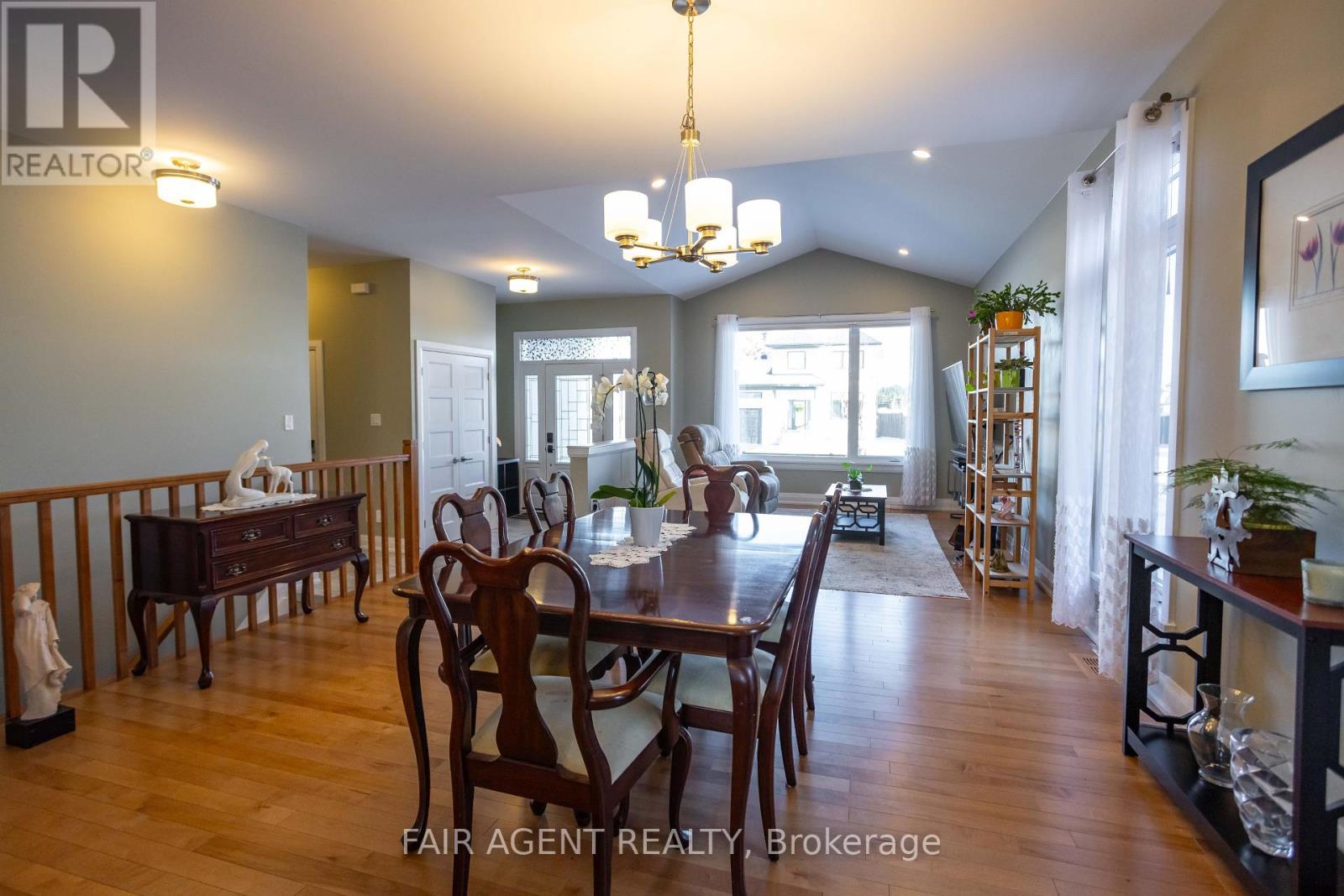 370 Dore Street, Casselman, Ontario  K0A 1M0 - Photo 7 - X12287597