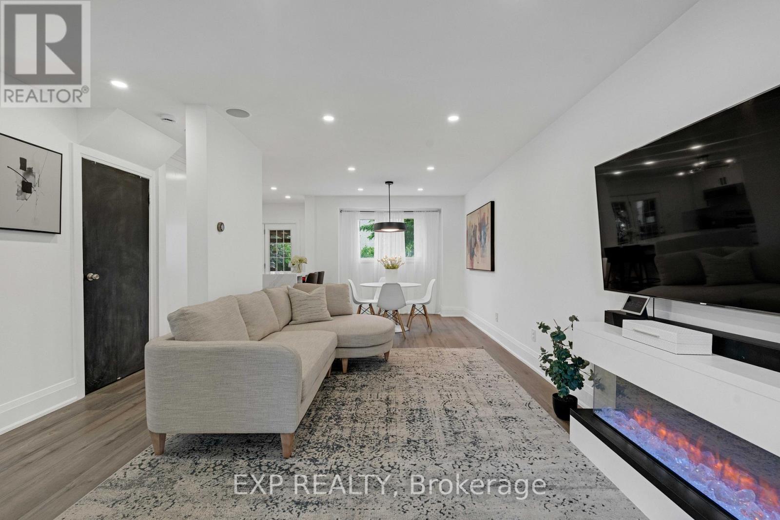 Property at 1674 PRINCELEA PLACE image 5
