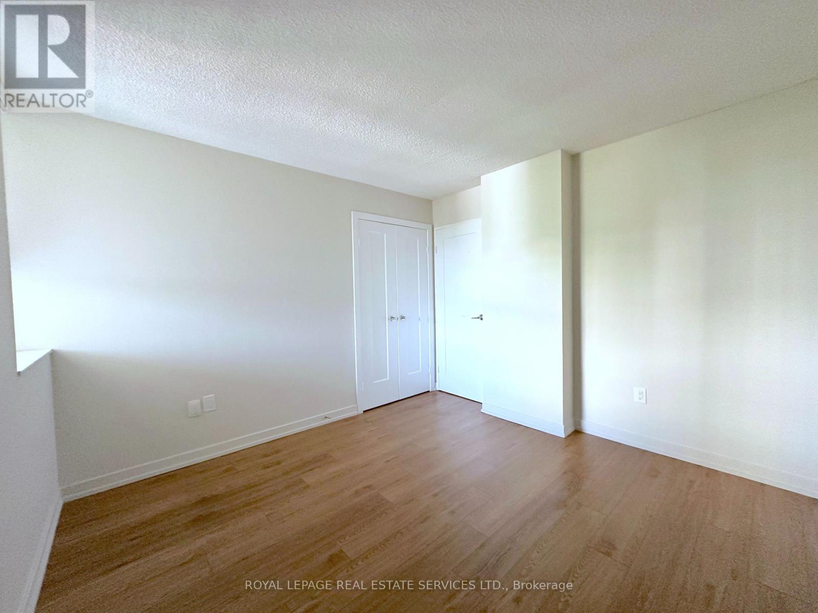 311 - 190 Clark Boulevard, Brampton, Ontario  L6T 4A8 - Photo 9 - W12287528