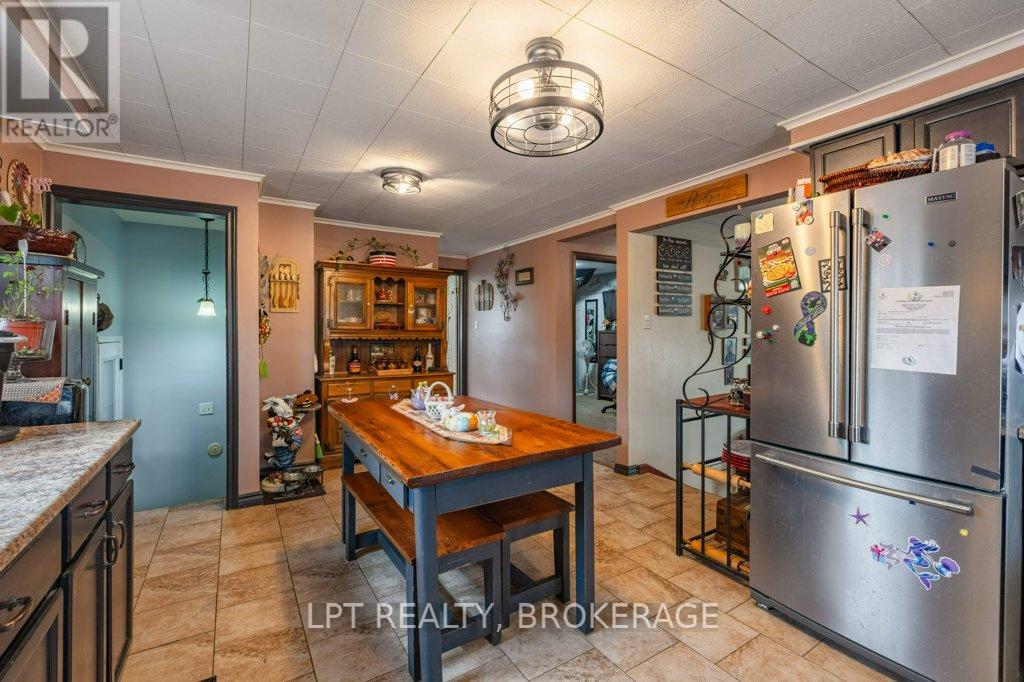 3939 Howes Road, Kingston, Ontario  K0H 2H0 - Photo 8 - X12287591