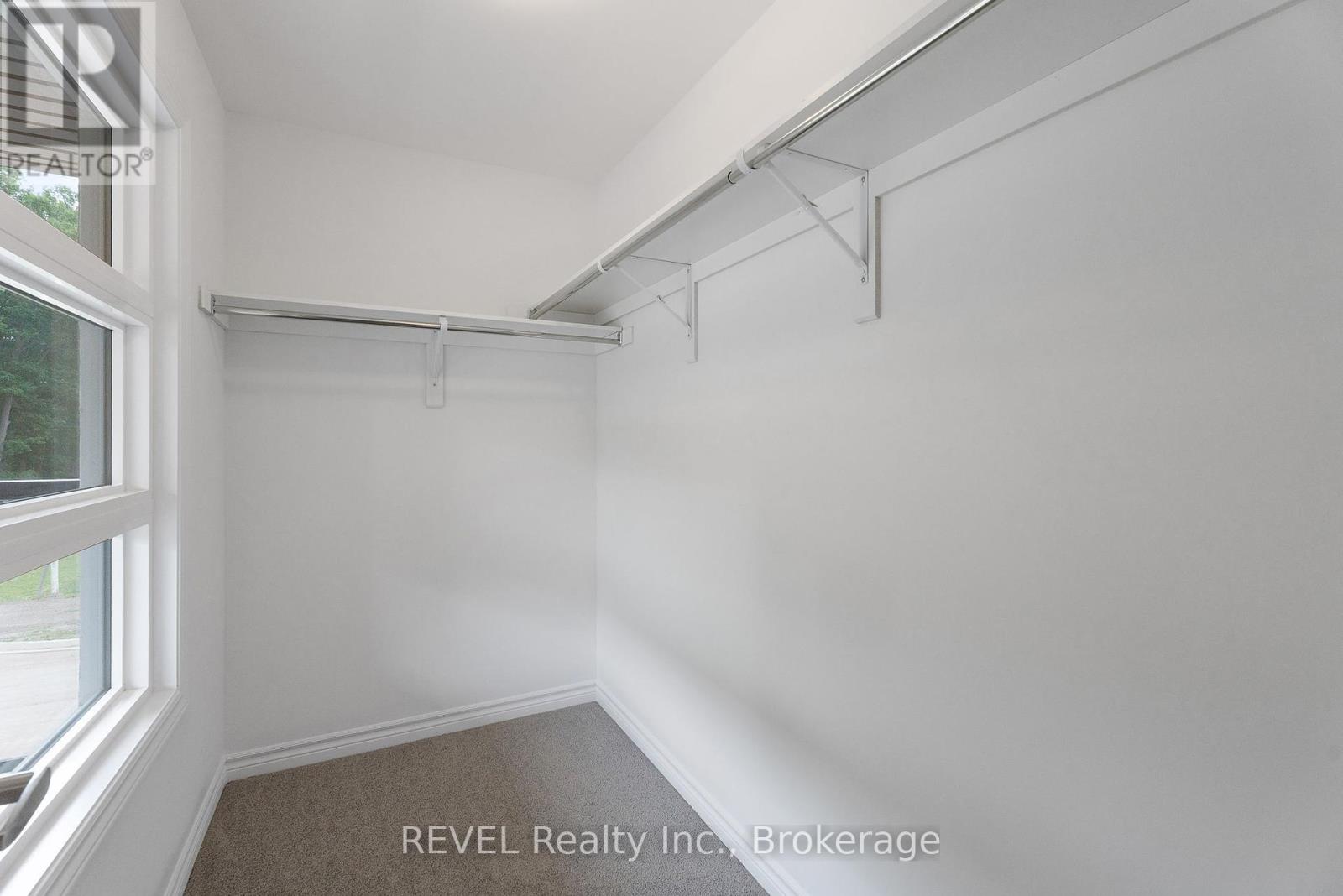 201 Wells Avenue, Fort Erie, Ontario  L0S 1N0 - Photo 20 - X12287608