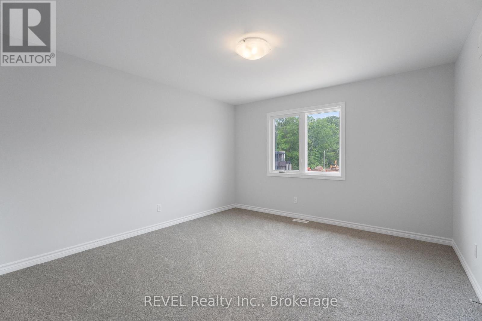 201 Wells Avenue, Fort Erie, Ontario  L0S 1N0 - Photo 24 - X12287608
