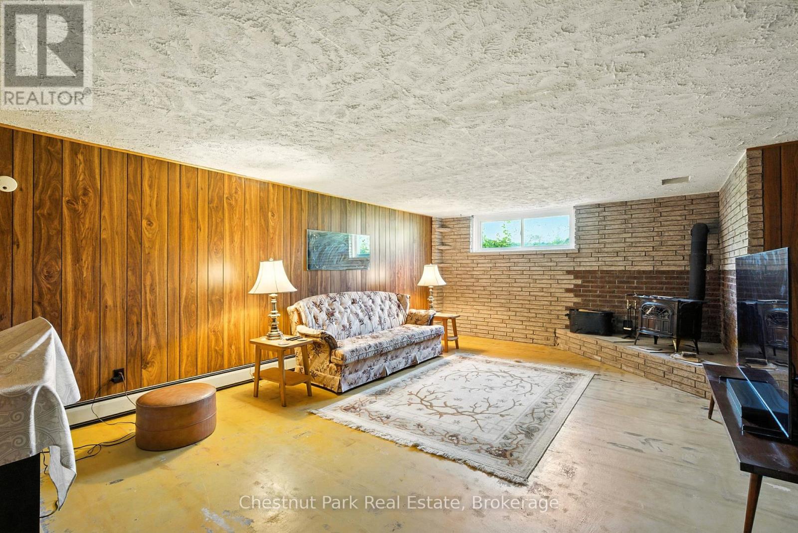 8 Dandelion Lane, Bracebridge, Ontario  P1L 1W8 - Photo 17 - X12287569