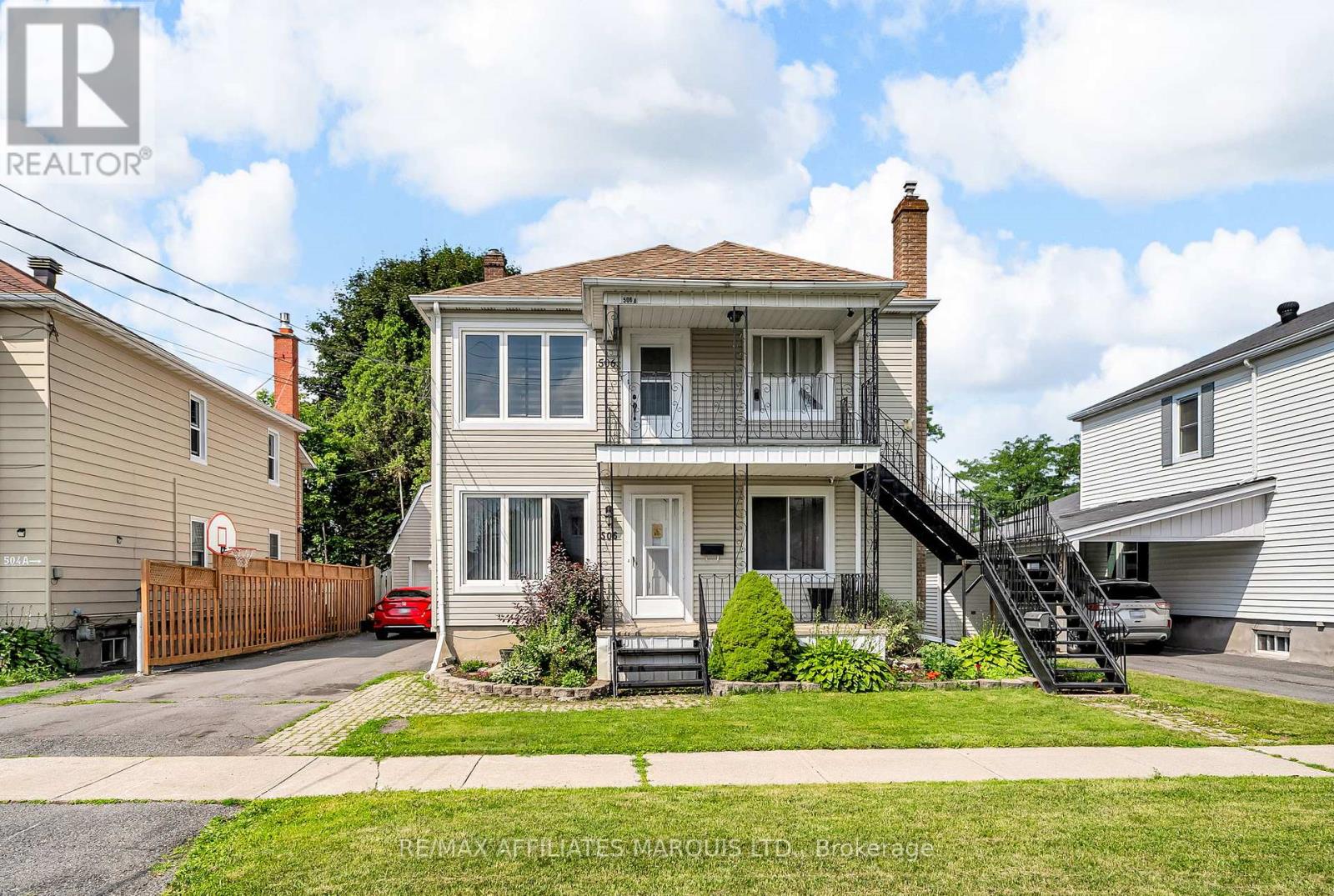 Property at 506 BELMONT STREET image 2
