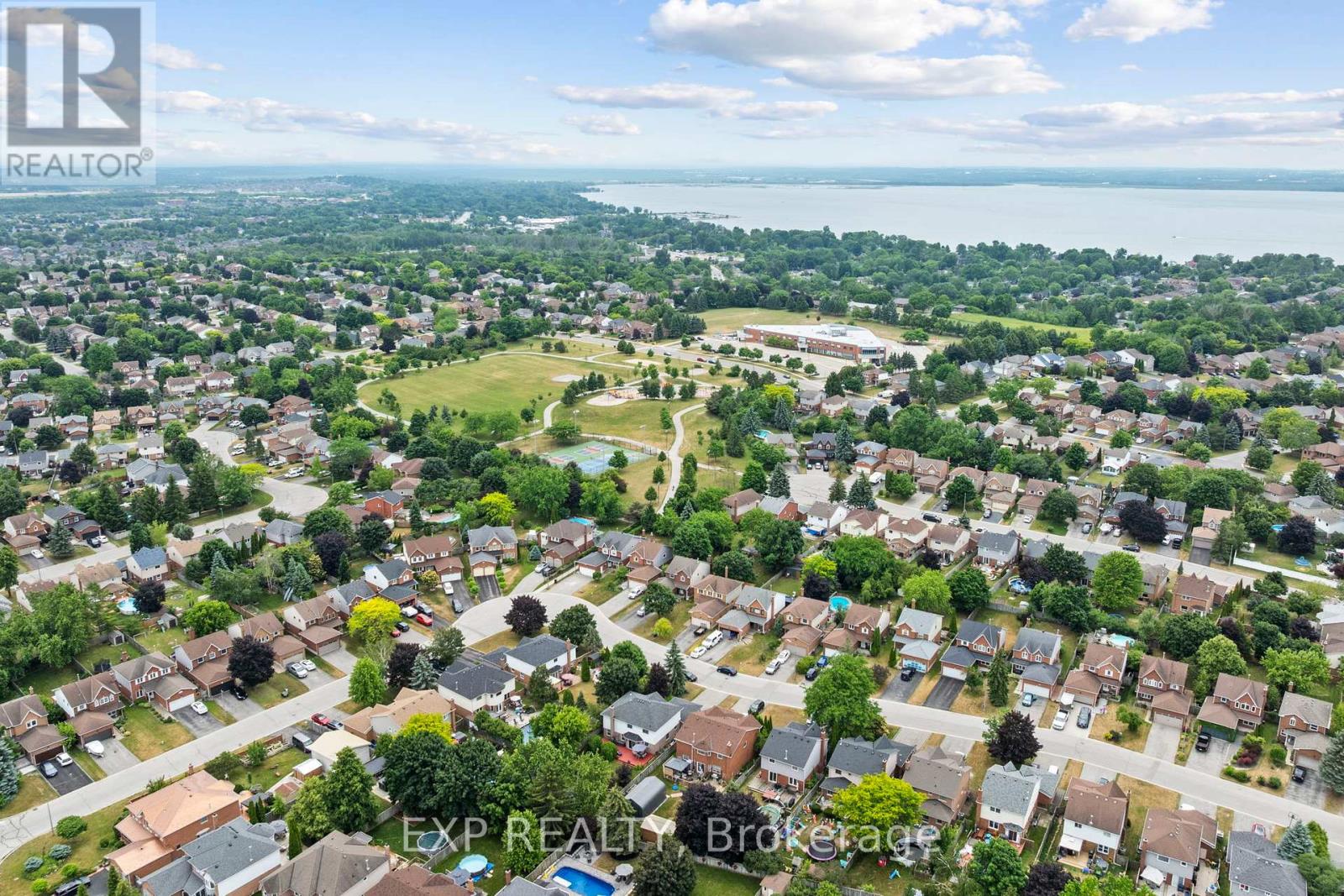 Property at 31 AILSA DRIVE image 3